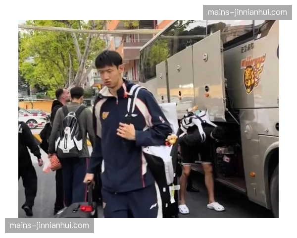 广东外线投射稳定性存疑 胡明轩徐杰带伤作战影响状态